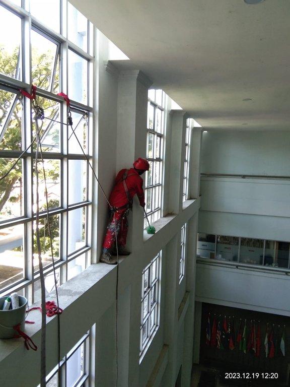 Cleaning Service Project 8